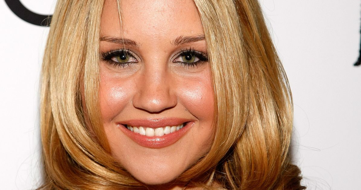 Amanda Bynes Reveals Her 'New Look' Is From Eyelid Surgery