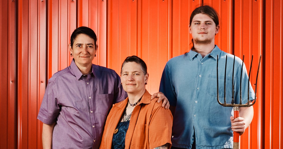 ‘We Live Here’ Spotlights LGBTQ+ Families In The Midwest ‘We Live Here’ Spotlights LGBTQ+ Families In The Midwest