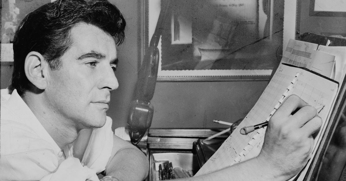 Leonard Bernstein's family defends appearance in 'Maestro' nose flap