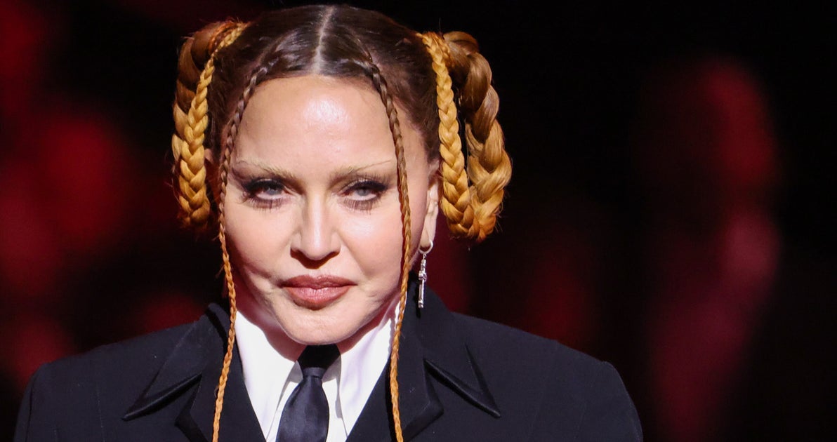 NextImg:'So Rude': Madonna Pisses Off Fans By Starting Tour Performance Hours Late