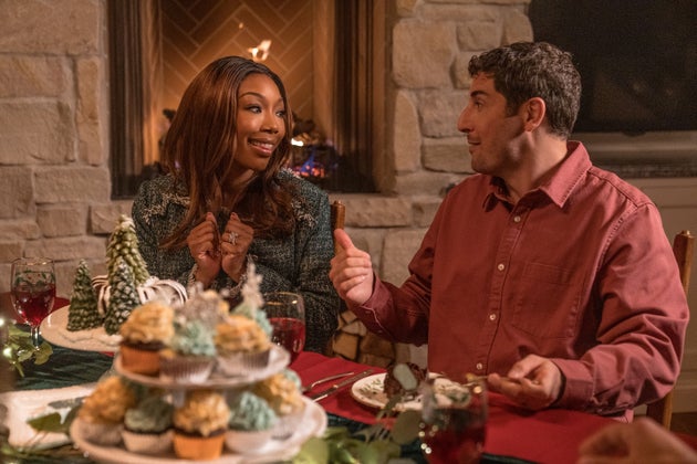 Brandy and Jason Biggs in Best. Christmas. Ever!