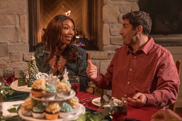 Brandy and Jason Biggs in Best. Christmas. Ever!