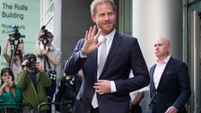  Prince Harry Gets Historic Victory As Judge Finds British Tabloid Hacked His Phone