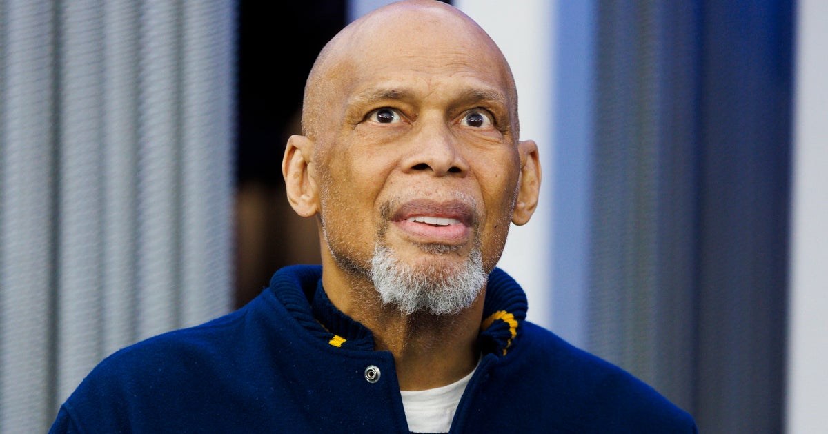 NextImg:Kareem Abdul-Jabbar Hospitalized After Breaking His Hip At A Concert