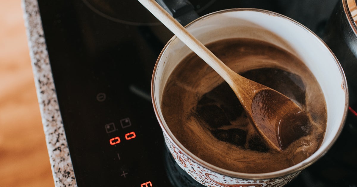 Jamie Oliver's Secret Ingredient Is Key To Delicious Gravy | HuffPost