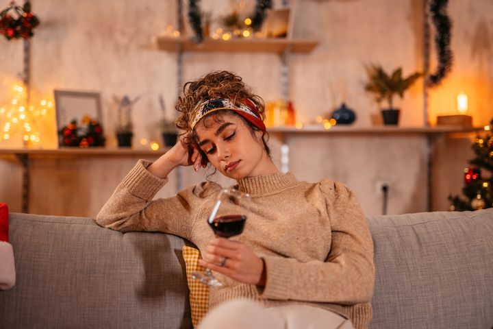 A new study suggests a component of red wine may be the reason it causes head pain.