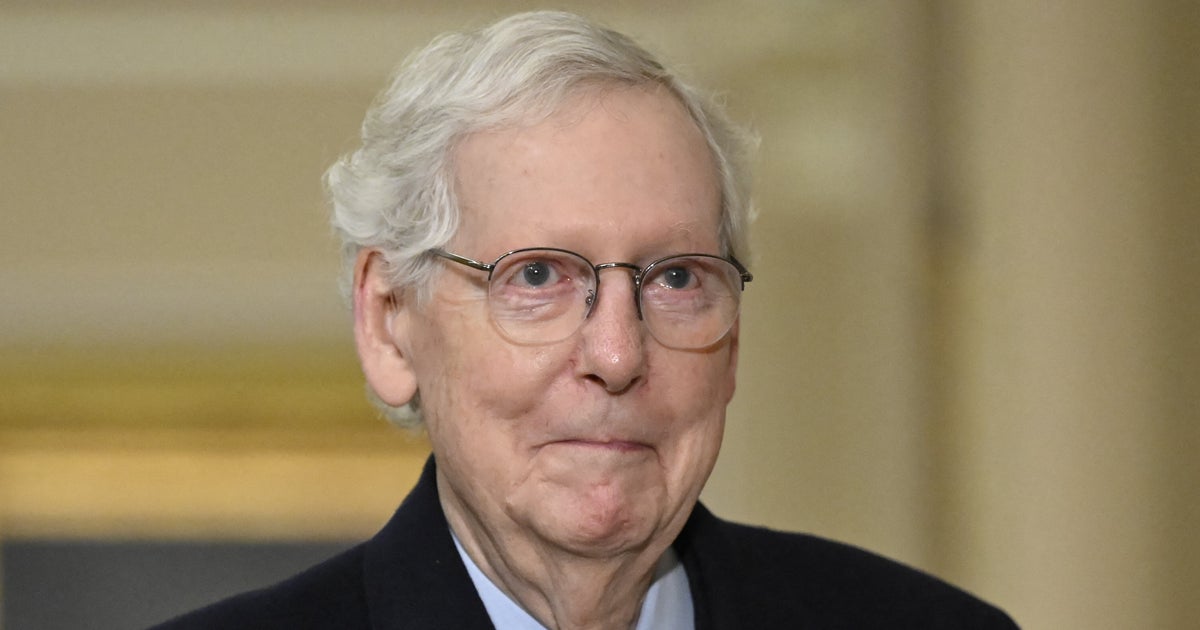 NextImg:Mitch McConnell Swipes At Trump Over ‘Poisoning The Blood’ Remark