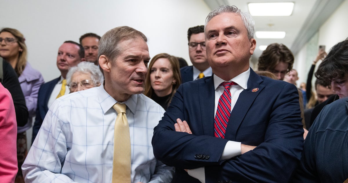 NextImg:Steve Doocy, Nudes And A Ford Raptor: The Year In Impeachment