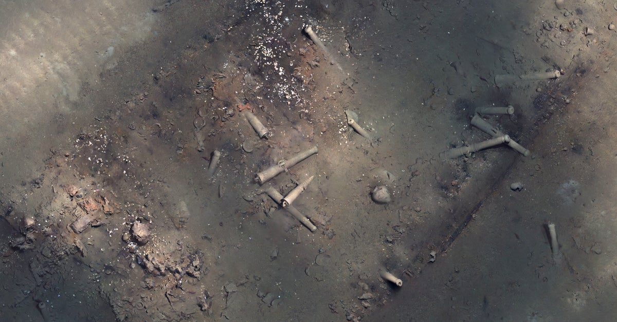 Colombia Looks To Recover Billions In Treasure From 1708 Shipwreck Colombia Looks To Recover Billions In Treasure From 1708 Shipwreck