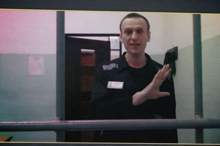 Alexei Navalny Shares Message From Arctic Prison Colony | HuffPost ...