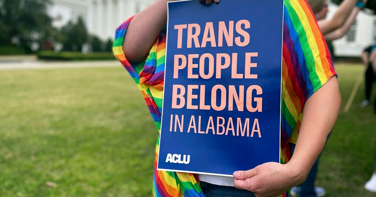 Le procès contestant l’interdiction des soins transgenres pour les mineurs en Alabama va avancer, selon le juge