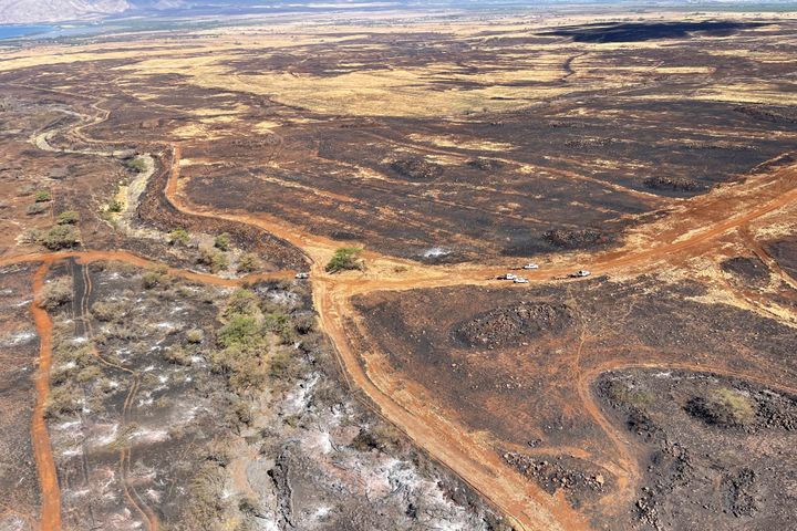 Καμμένη γη από την μεγάλη φωτιά στο Μάουι της Χαβάης 