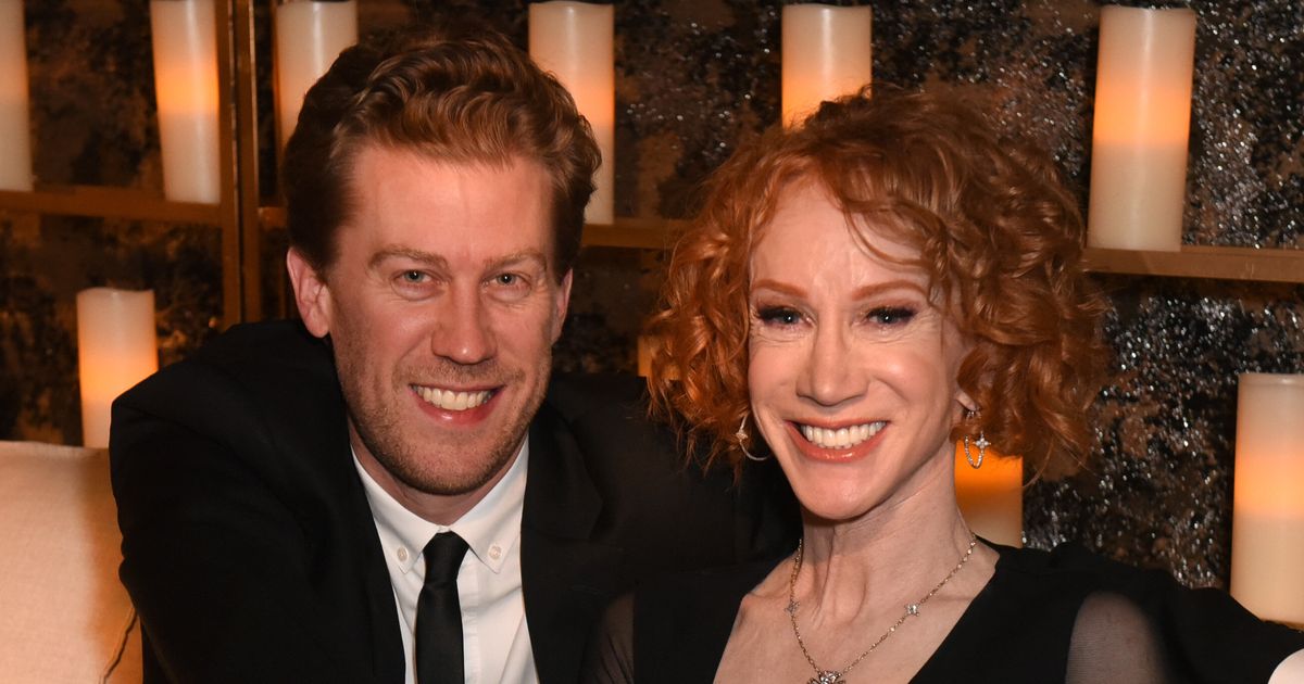 Kathy Griffin Files For Divorce And Sums Up The Process In 4 Words