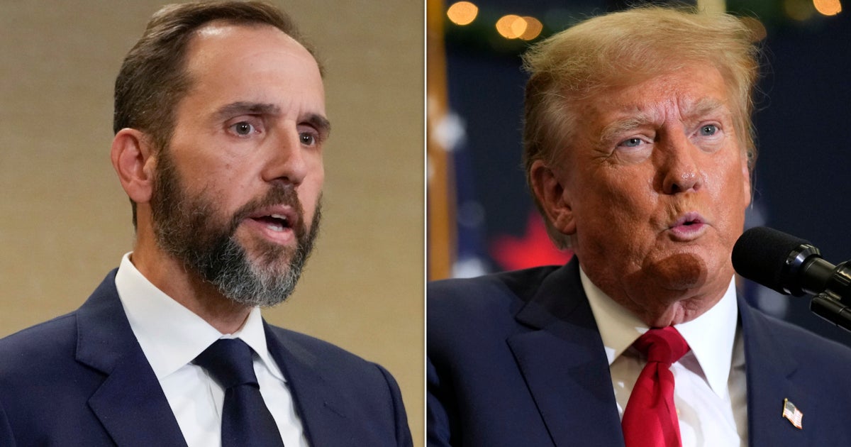 NextImg:Jack Smith Says Trump Immunity Claims ‘Threaten To Undermine Democracy’