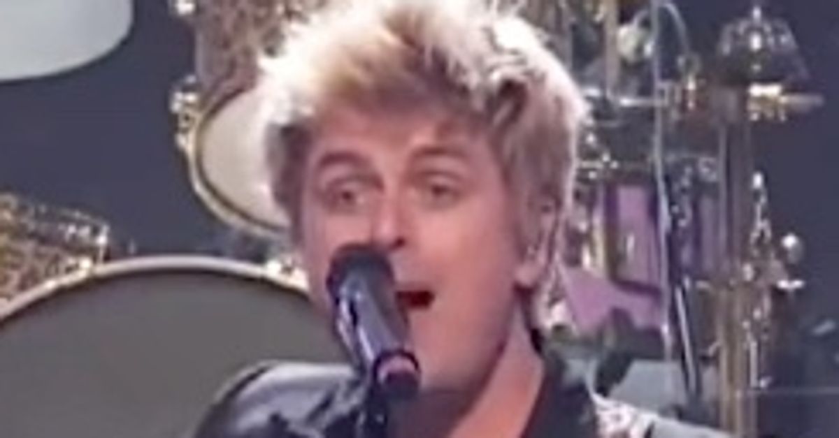 Green Day Changes Key Lyric To Slam Trump During New Year's Eve TV Broadcast