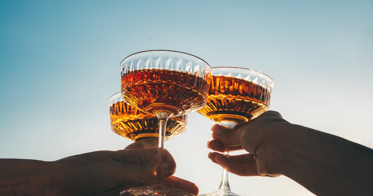 So THAT’S Why Drinking Alcohol Makes You Feel Worse As You Get Older