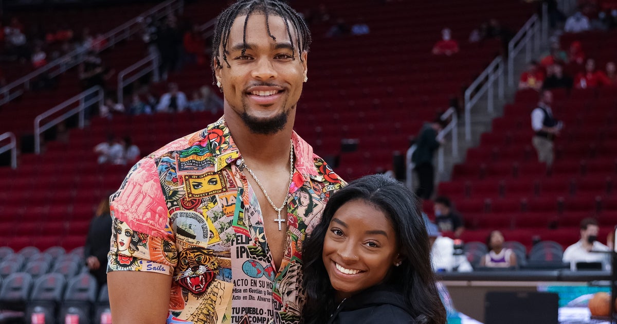 NextImg:'The View' Hosts Are Divided Over Jonathan Owens' Remarks On Wife Simone Biles