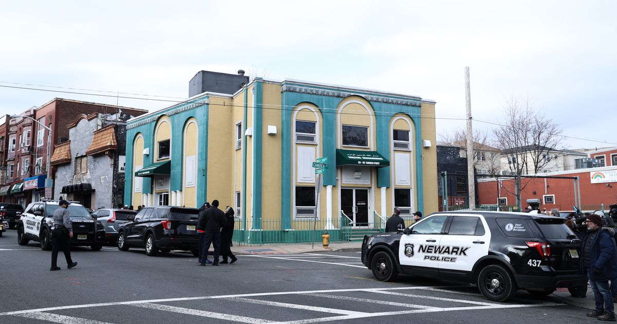 Imam Killed In Shooting Outside Newark Mosque, Shooter At Large, Authorities Say
