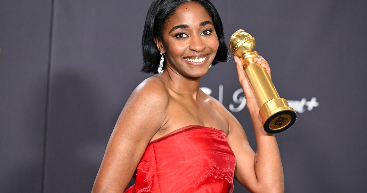 NextImg:Ayo Edebiri’s Golden Globes Speech Had 1 Radical Shout-Out