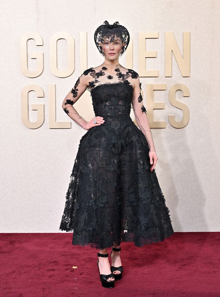 Rosamund Pike’s full look at the 81st Annual Golden Globe Awards Sunday.