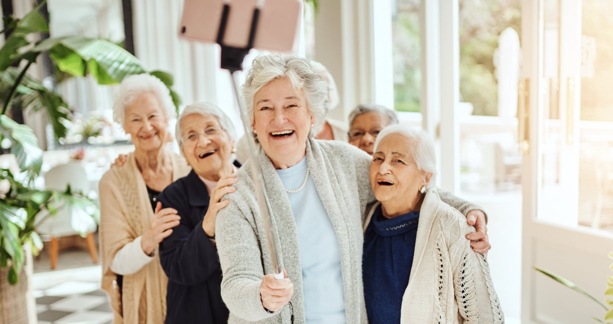 Experts On Aging Reveal The 5 Major Habits That Will Improve Your Longevity