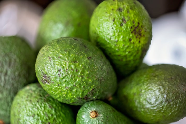 Lenticel damage to the avocado's skin can sometimes increase the risk of rot, but is often purely cosmetic.