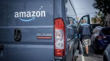 Senators Hammer Amazon For ‘Union-Busting’ With Delivery Drivers