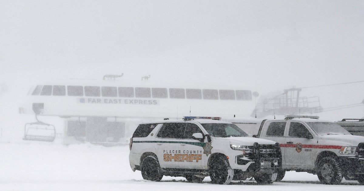 NextImg:Avalanche At Lake Tahoe Ski Resort Leaves 1 Dead, 1 Injured