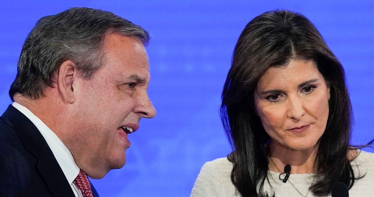 Chris Christie Caught Trashing Nikki Haley On Hot Mic | HuffPost Latest ...