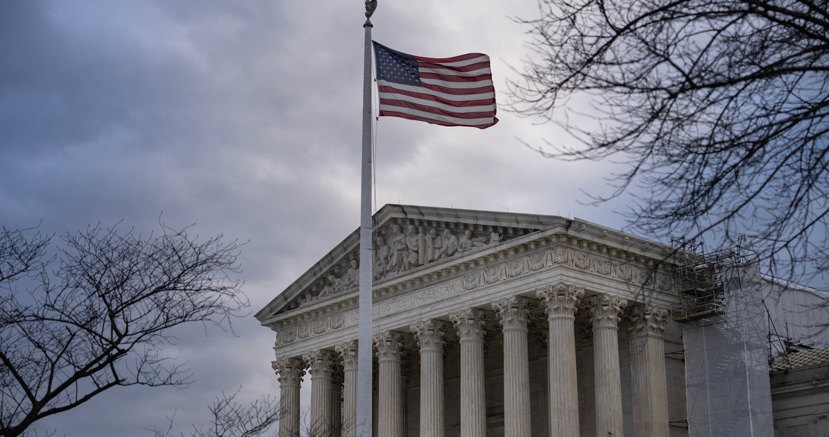 NextImg:Oregon Supreme Court Punts Trump Ballot Question To U.S. Supreme Court