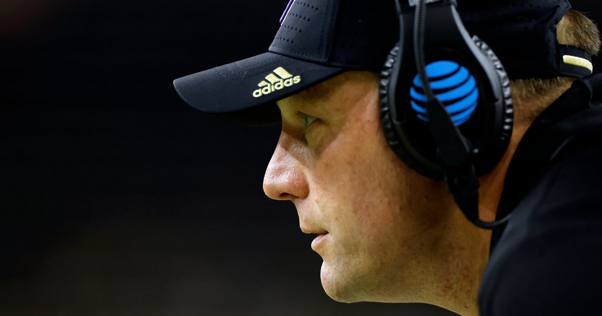 NextImg:Alabama Hires Football Coach To Replace Retiring Legend