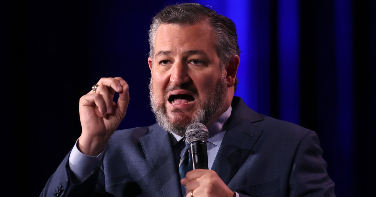 'Cursed' Ted Cruz Blamed For 'Kiss Of Death' In Embarrassing NFL Playoffs ...