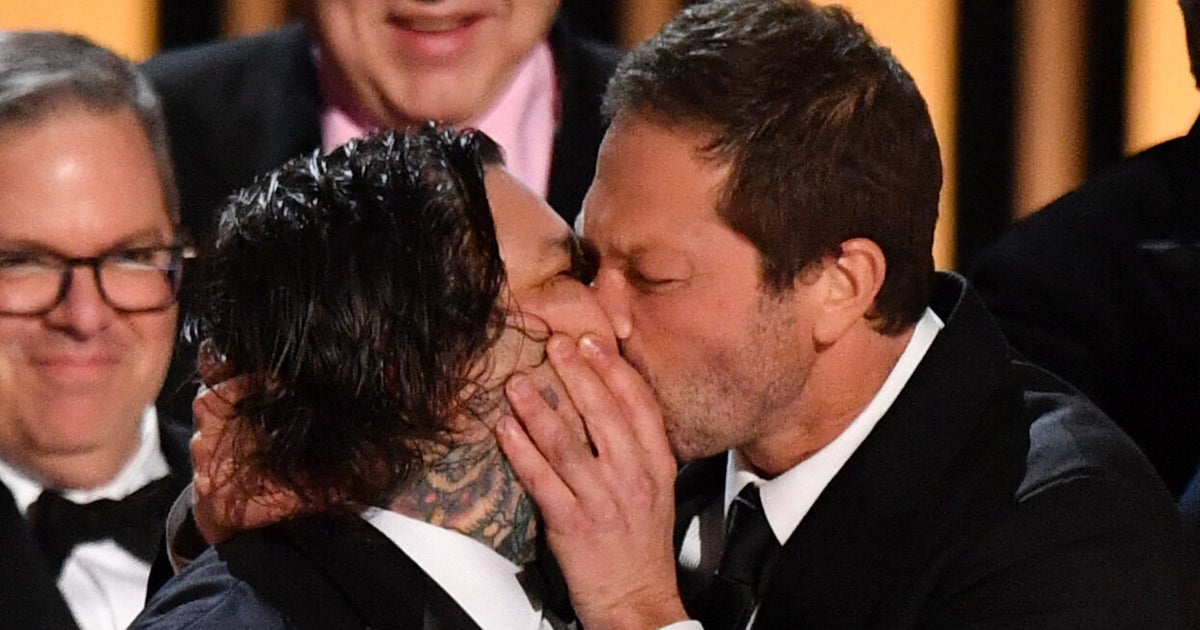 Ebon Moss-Bachrach And Matty Matheson Let Their Lips Do The Talking After Big Emmys Win