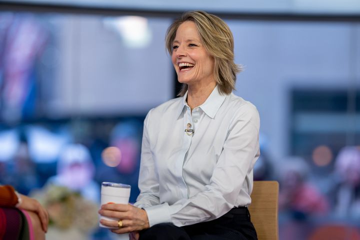 Jodie Foster Reveals She Was Offered the Role of Princess Leia in Star Wars  (Extended) 