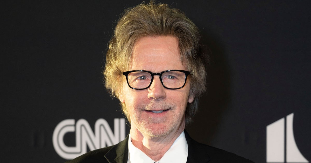 Dana Carvey fala sobre a “dor” da morte do filho no Retorno do Podcast