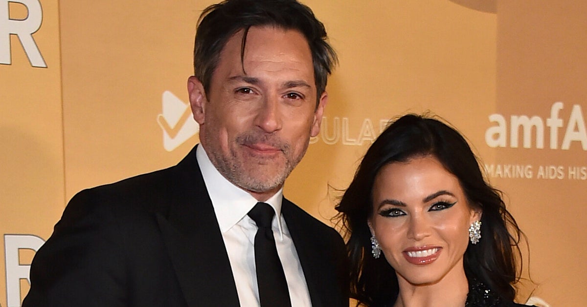 NextImg:Jenna Dewan Announces Pregnancy With Baby No. 3