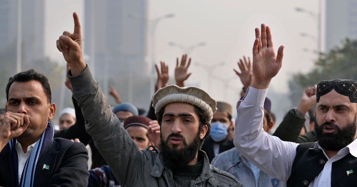 NextImg:Could Iran And Pakistan's Airstrikes Escalate? Here's What To Know.