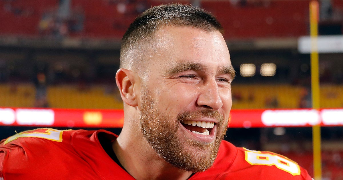 Travis Kelce Fans Are Pronouncing His Last Name All Wrong | HuffPost