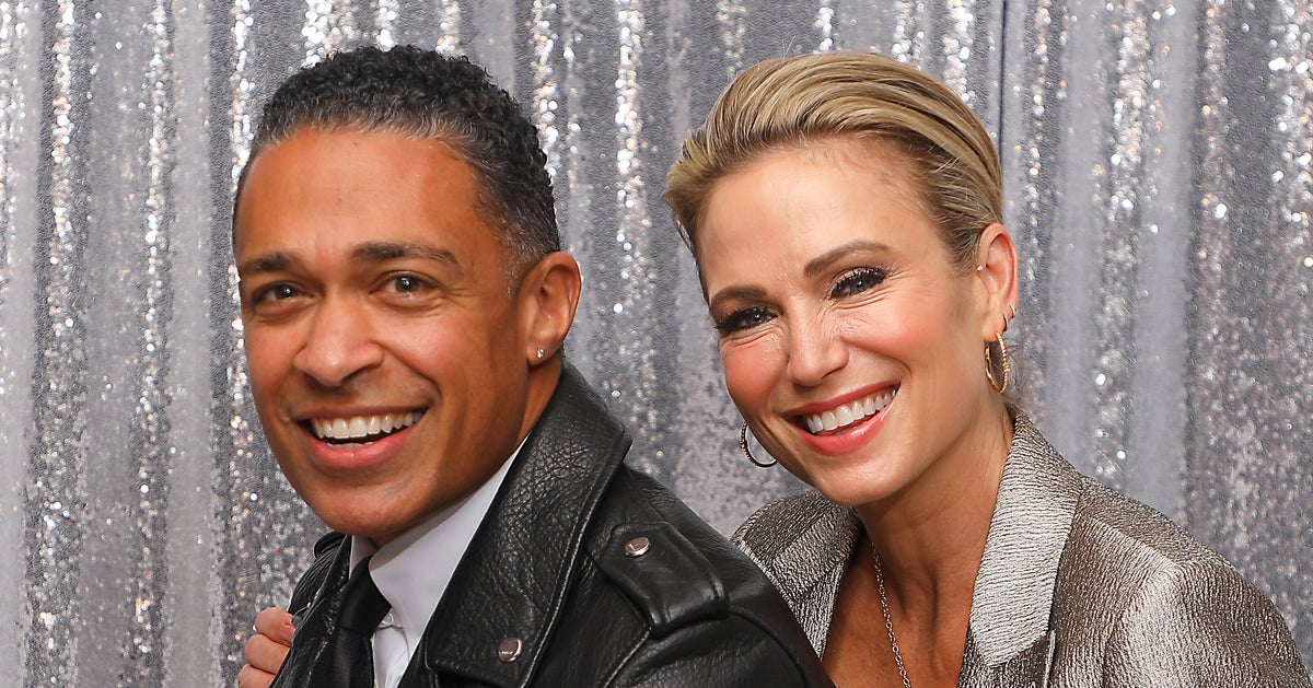 NextImg:Amy Robach Says 'Living My Truth' Has Come At 'A Price' In TikTok Debut