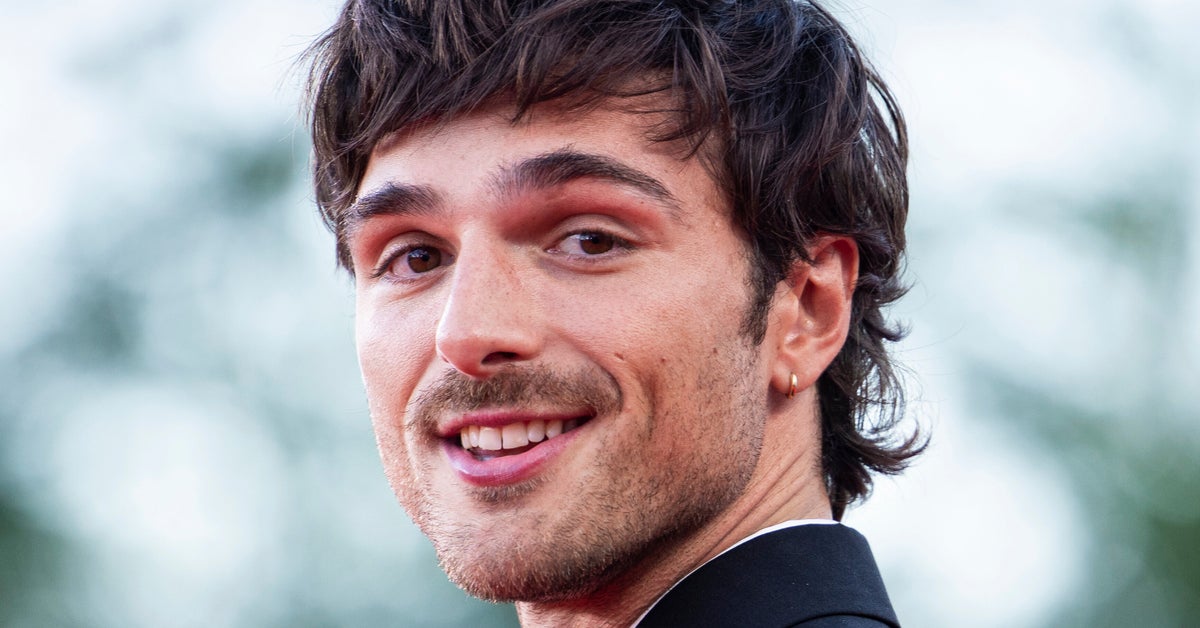 'Euphoria' Star Name-Drops An Unexpected Celebrity Who Stans The Show