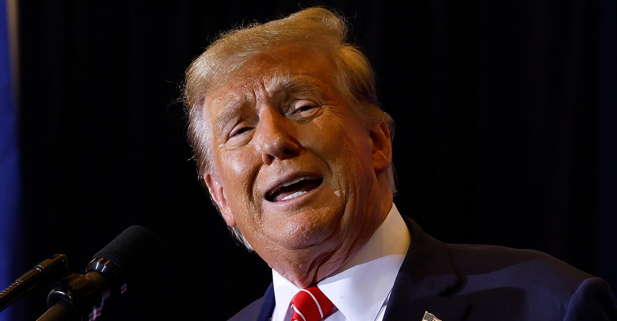 NextImg:Riot Roh-Roh: Trump Drags Nikki Haley In Massive Jan. 6 Blunder