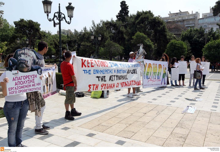 ΘΕΣΣΑΛΟΝΙΚΗ - ΣΥΓΚΕΝΤΡΩΣΗ ΔΙΑΜΑΡΤΥΡΙΑΣ ΓΙΑ ΤΗ ΔΗΜΟΣΙΟΠΟΙΗΣΗ ΤΩΝ ΣΤΟΙΧΕΙΩΝ ΤΩΝ ΟΡΟΘΕΤΙΚΩΝ ΙΕΡΟΔΟΥΛΩΝ (ΜΟΤΙΟΝΤΕΑΜ // ΒΑΣΙΛΗΣ ΒΕΡΒΕΡΙΔΗΣ)