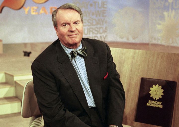 FILE - Charles Osgood, anchor of CBS's "Sunday Morning," poses for a portrait on the set in New York on March 28, 1999. (AP Photo/Suzanne Plunkett, File)