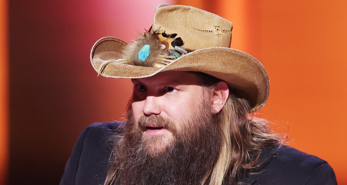 NextImg:Chris Stapleton Sheds Light On Relationship With Alcohol After His Drinking Comments