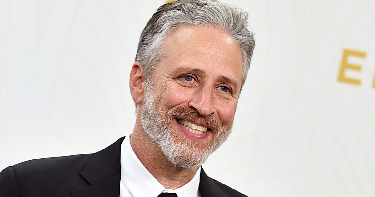 'Daily Show' Trolls Jon Stewart Over Return With Hilarious Reminder