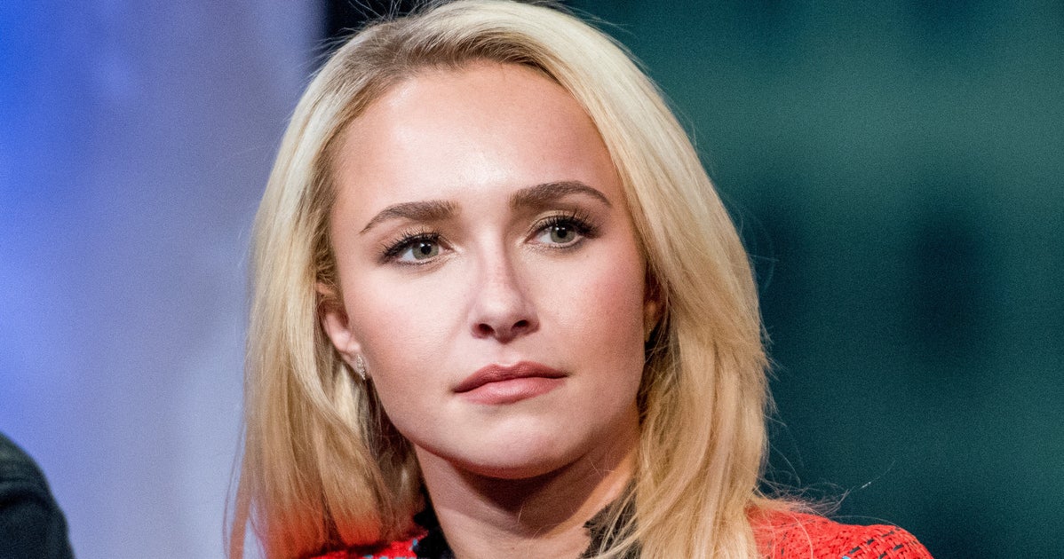 NextImg:Hayden Panettiere Says It Was 'Very Traumatizing' Filming This Hit TV Show