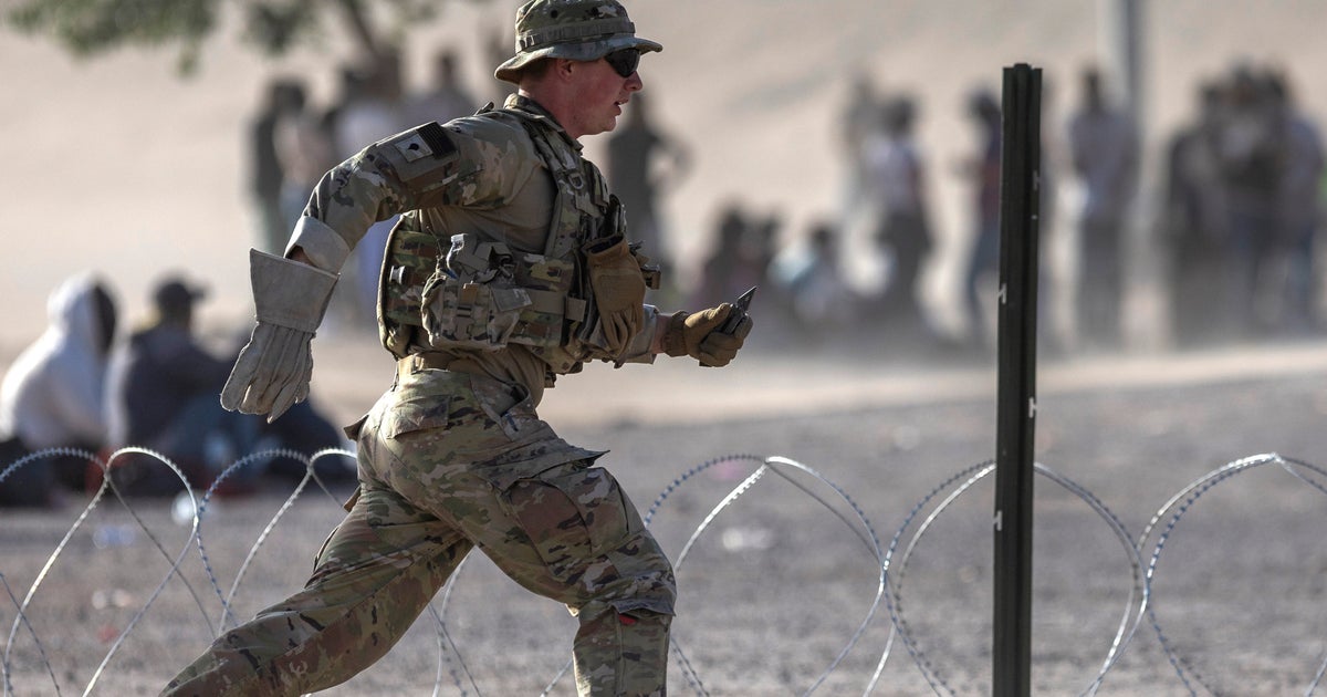 NextImg:Democrats Call On Biden To Federalize Texas National Guard In Growing Border Dispute