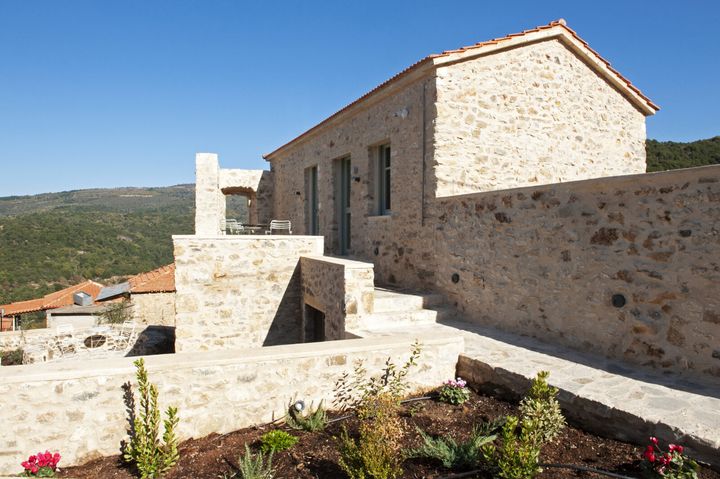 The Monastery House, by Etsi Architects – CATEGORY Μονοκατοικία