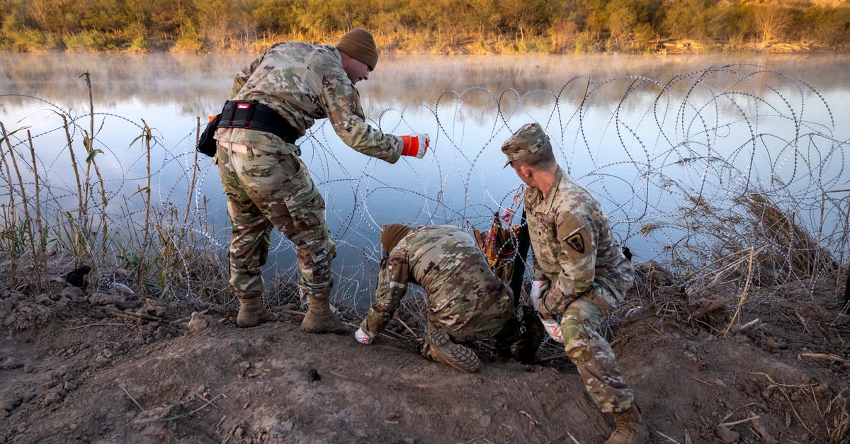 NextImg:Texas Governor Invokes Pre-Civil War Legal Theory In Border Standoff