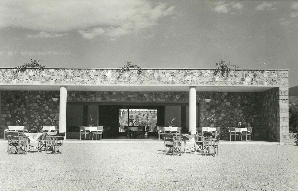 Μυκήνες, Περίπτερο (φωτογραφία του 1953)